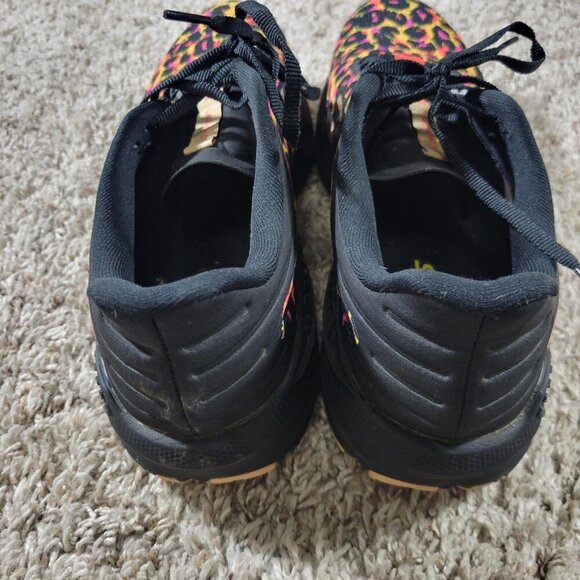 Brooks Launch GTS 9 Women's Running Shoes Size 11 Pink Leopard  Sneaker - Picture 4 of 7